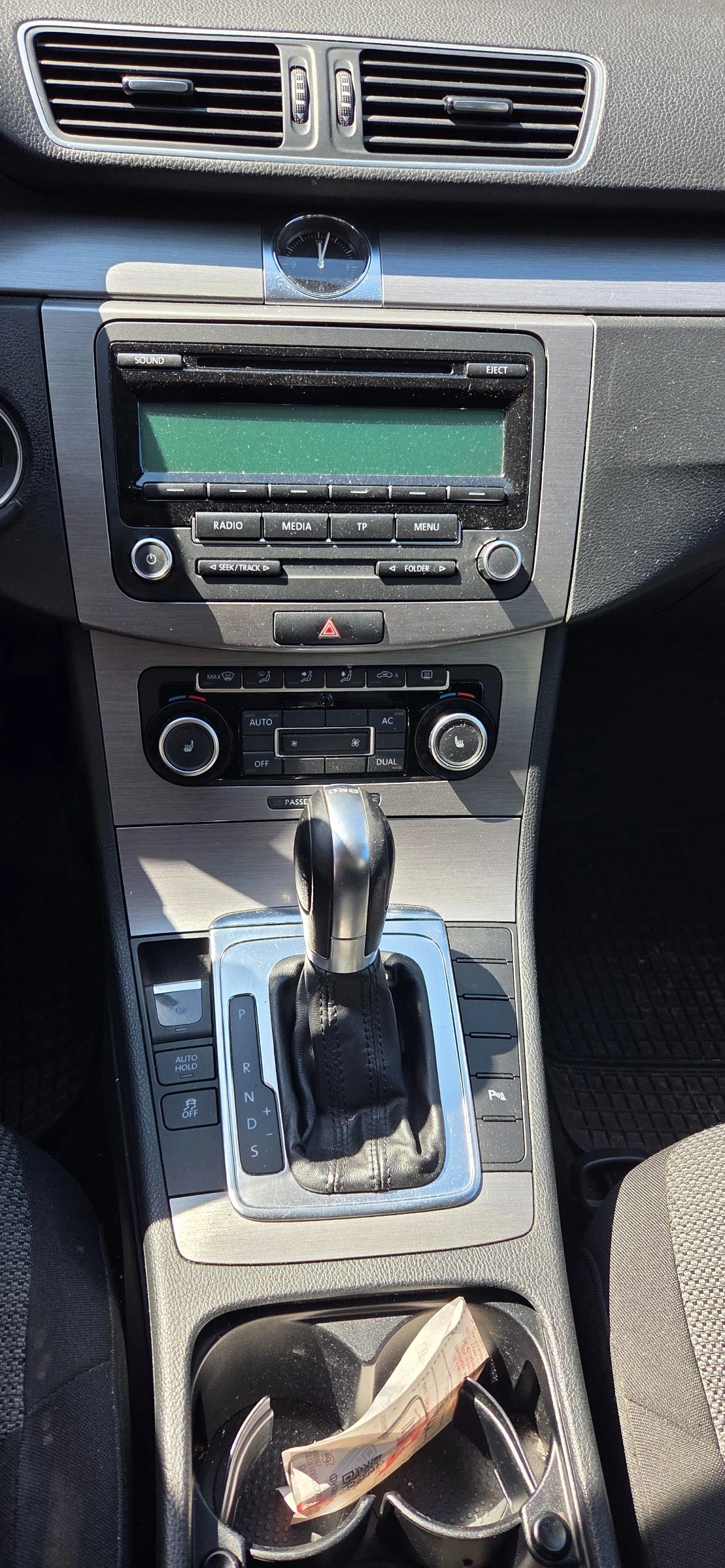 VW Passat 1.8 TSI, снимка 6 - Автомобили и джипове - 54239574