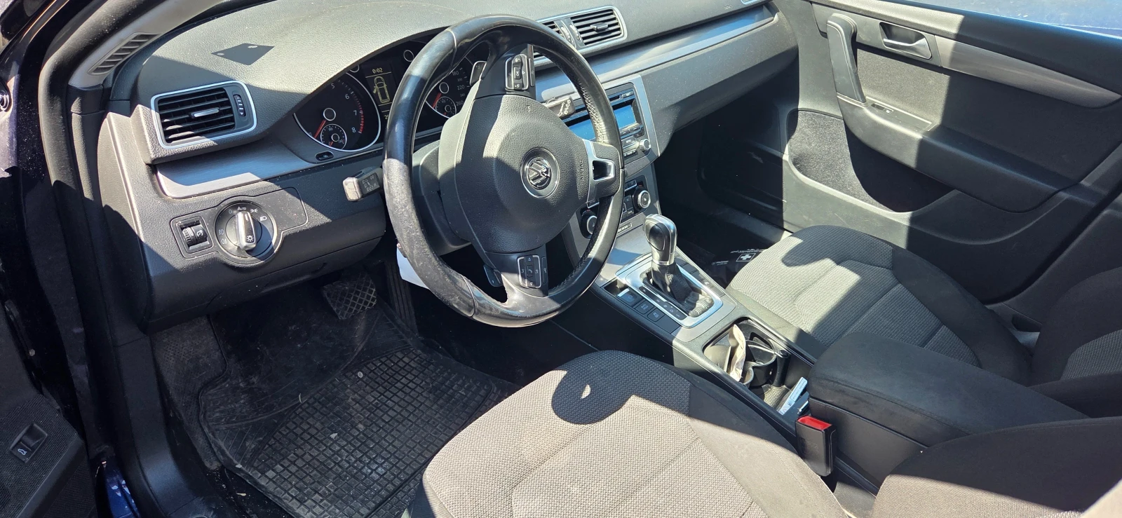 VW Passat 1.8 TSI, снимка 5 - Автомобили и джипове - 54239574