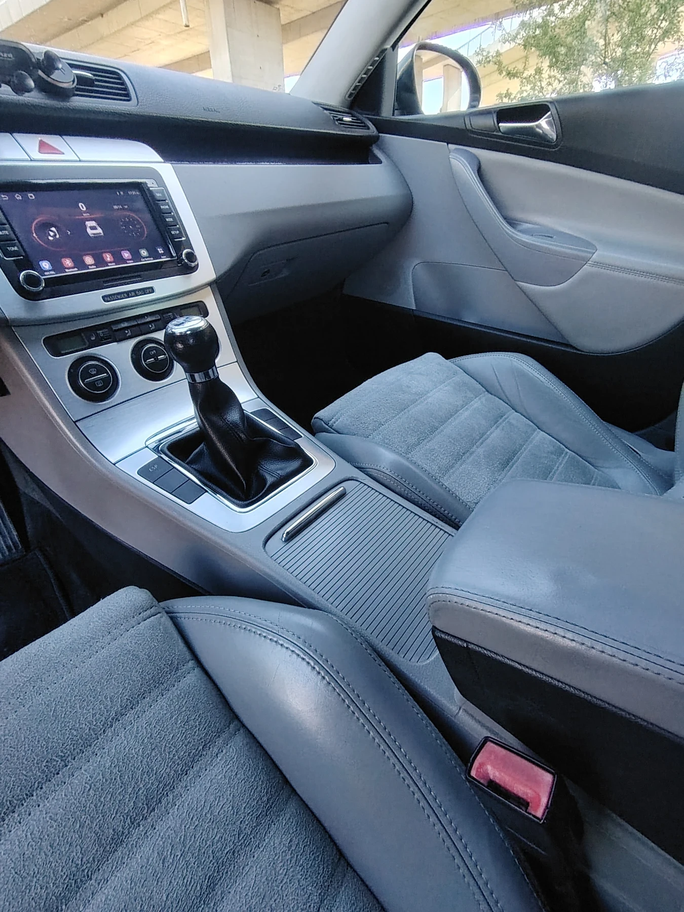 VW Passat B6, снимка 8 - Автомобили и джипове - 54565823
