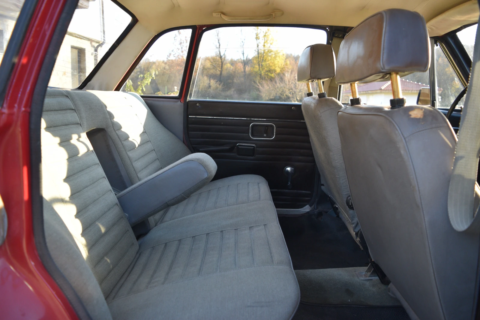 Volvo 144 B20A, снимка 9 - Автомобили и джипове - 54900886