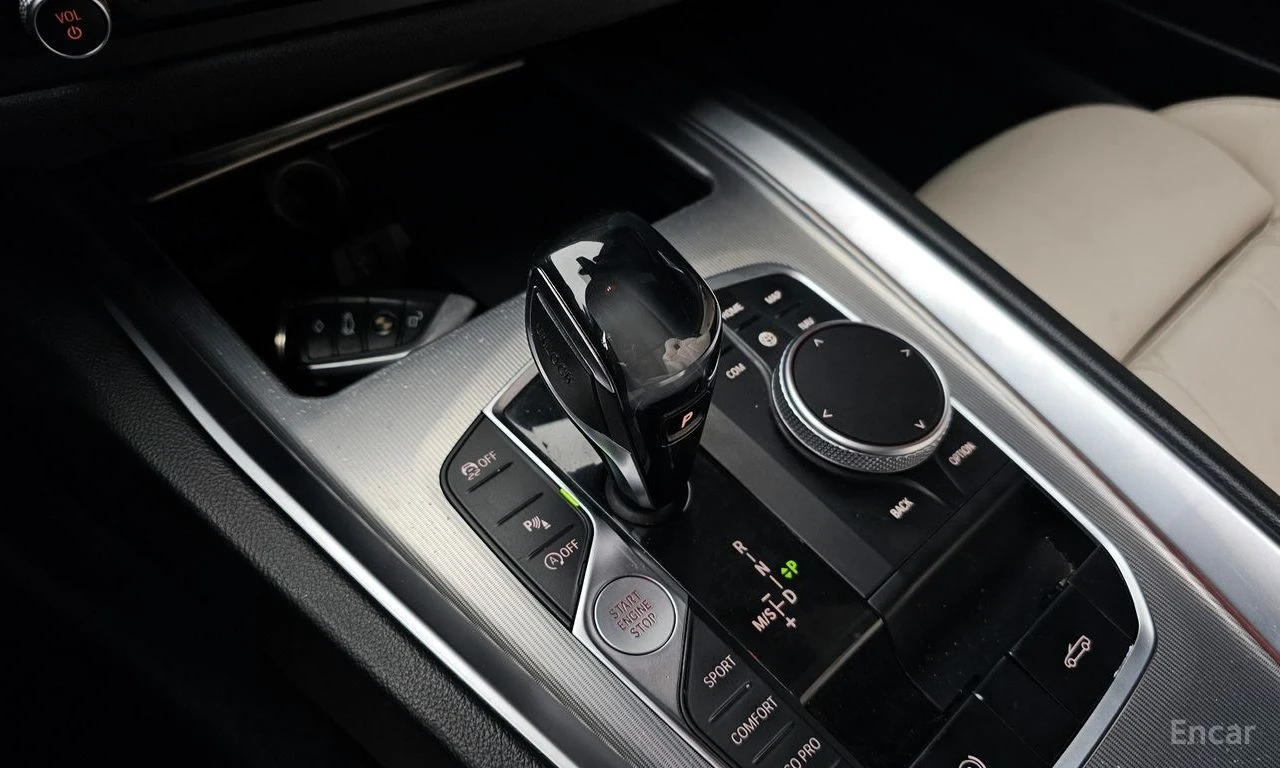 BMW Z4 20i* HARMON* KARDON* ХЕДЪП* 360КАМЕРА* , снимка 11 - Автомобили и джипове - 55029265