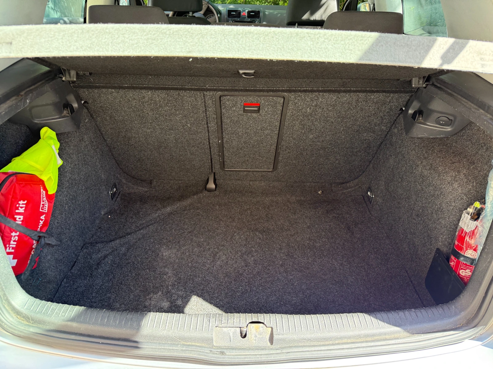 VW Golf 5, снимка 13 - Автомобили и джипове - 55162755