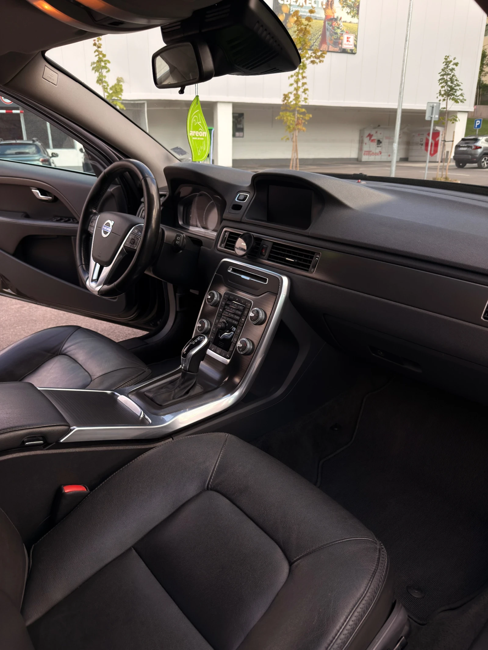 Volvo Xc70 D4 AWD Polestar, снимка 10 - Автомобили и джипове - 55426192