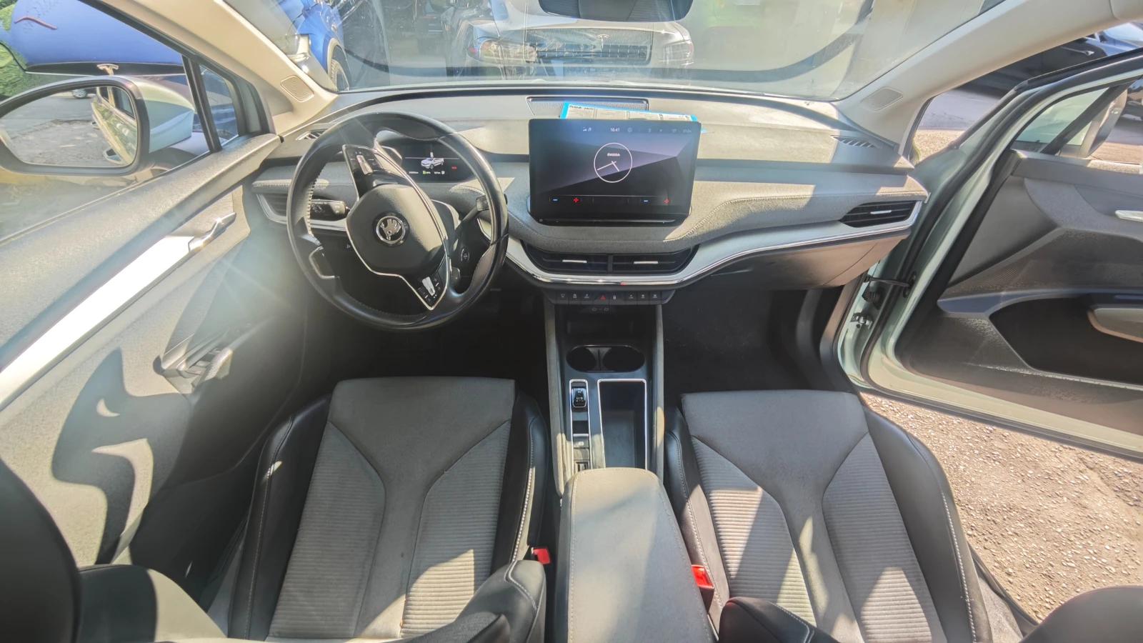 Skoda Enyaq iV 80 Comfort   77 kWh   204 к.с.   89.16% SOH, снимка 11 - Автомобили и джипове - 55446880