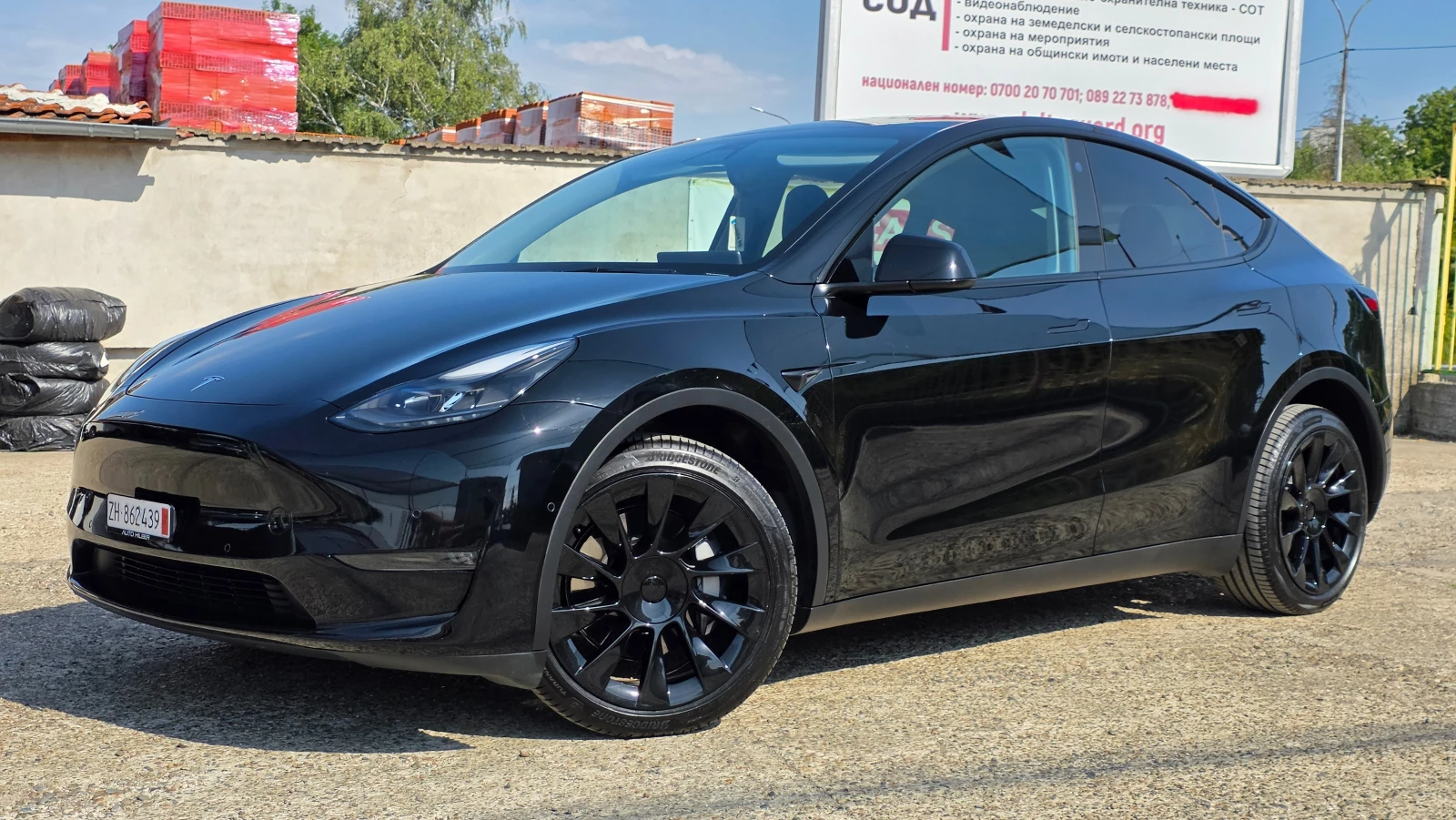 Tesla Model Y Dual motor/Long Range, снимка 2 - Автомобили и джипове - 55655993