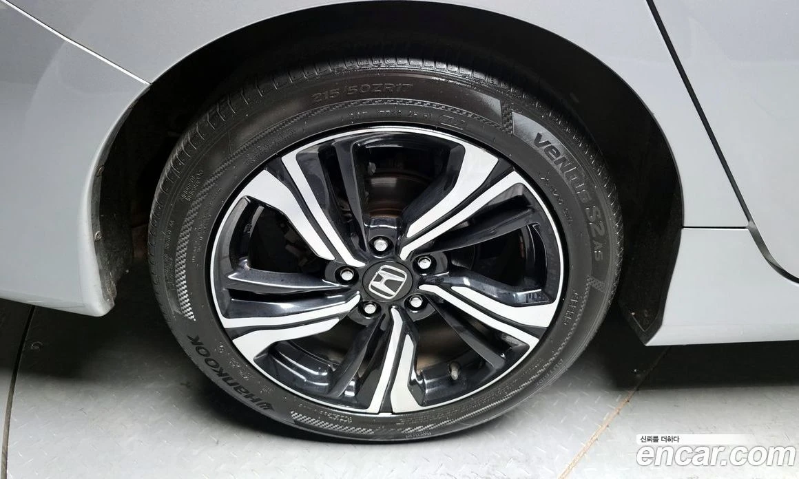 Honda Civic 2.0 10th, снимка 5 - Автомобили и джипове - 55668953
