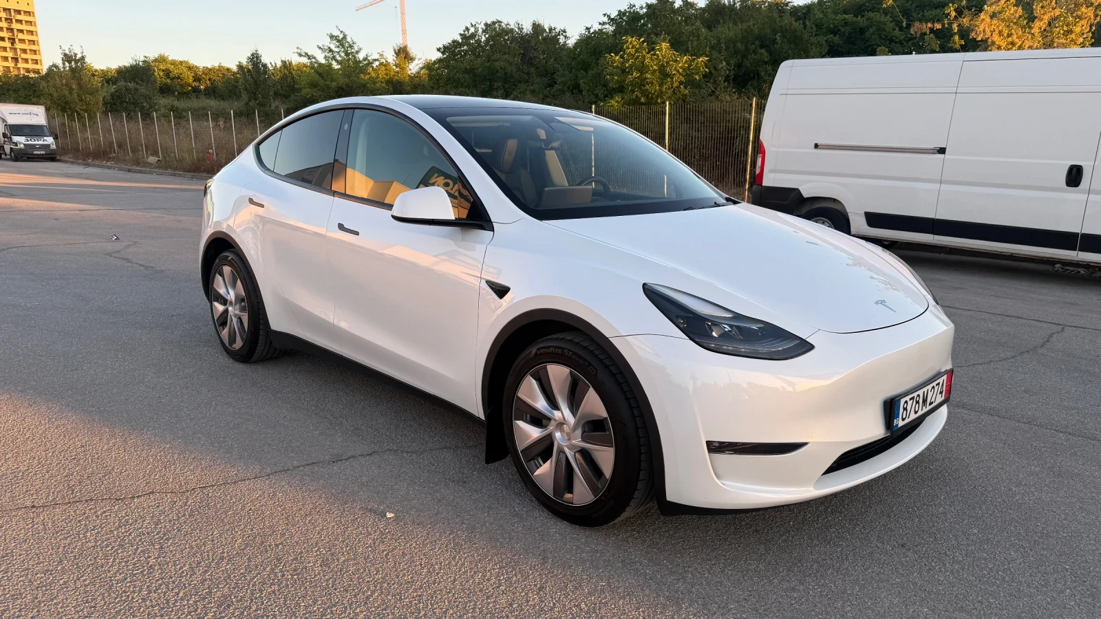 Tesla Model Y LONG RANGE DUAL MOTOR AWD НАЛИЧНА ЗА ОГЛЕД, снимка 7 - Автомобили и джипове - 55971246