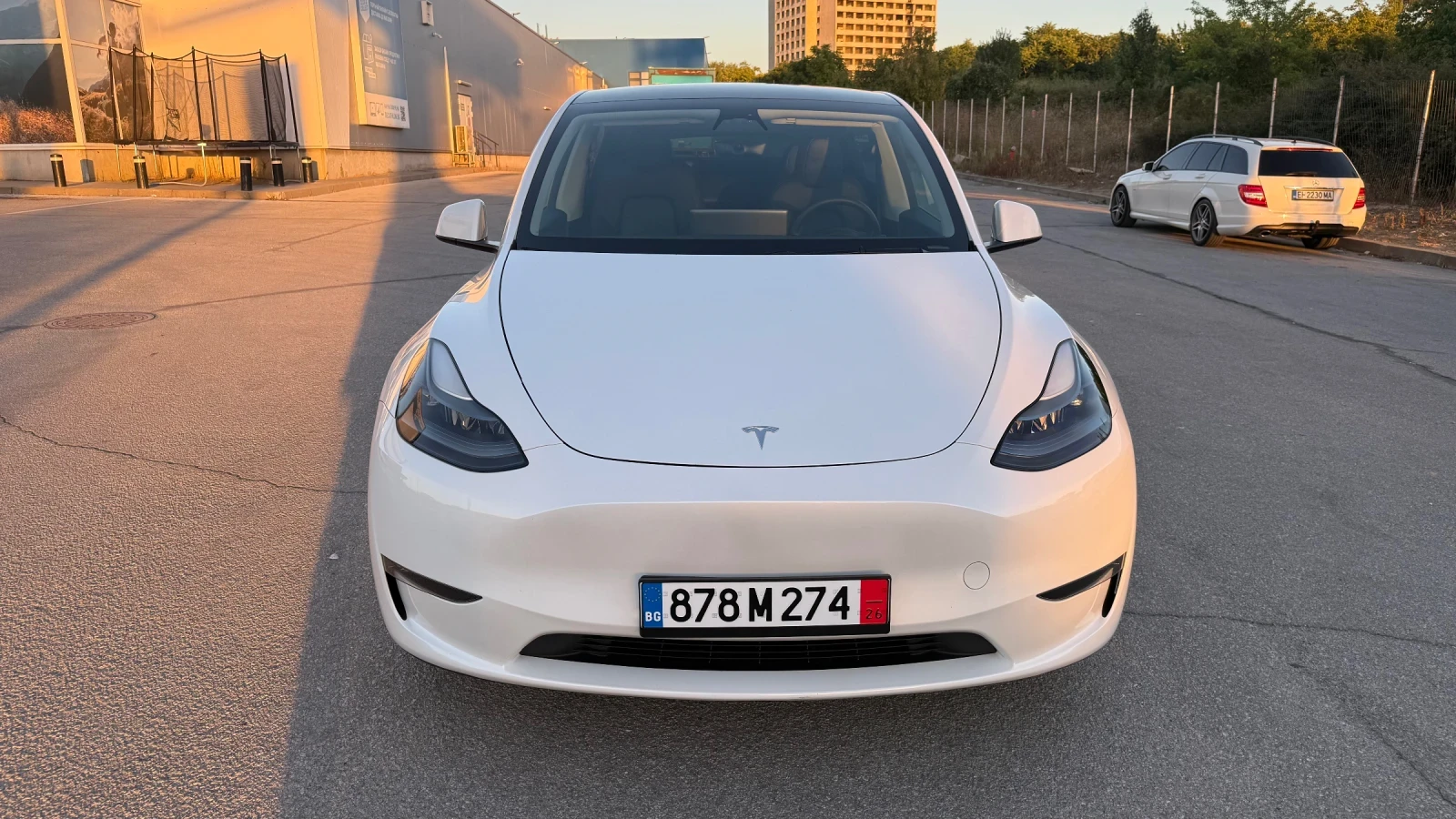 Tesla Model Y LONG RANGE DUAL MOTOR AWD НАЛИЧНА ЗА ОГЛЕД, снимка 8 - Автомобили и джипове - 55971246
