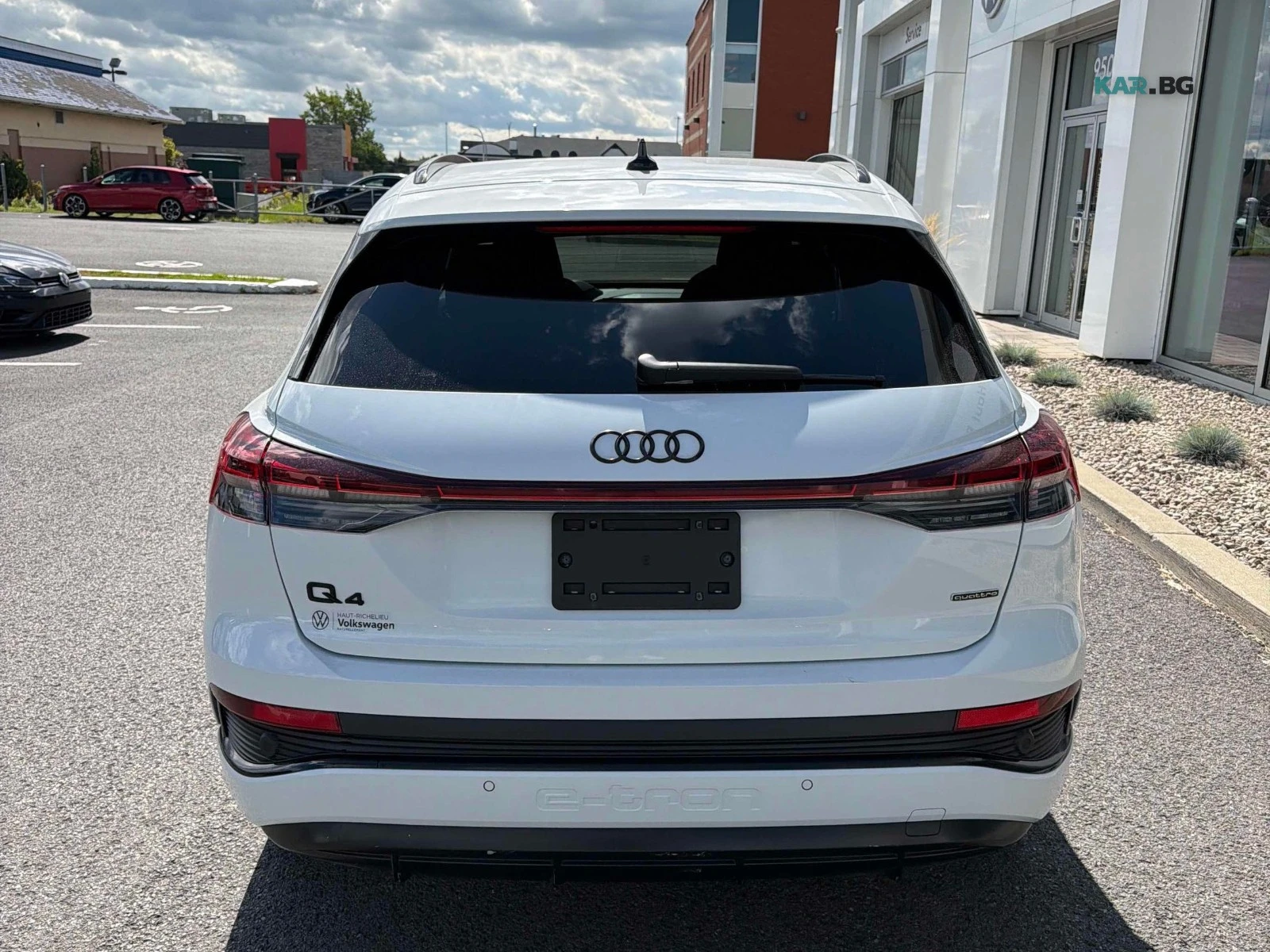 Audi E-Tron S-Line * SONOS * Панорама * АвтоКредит(ЦЕНА ДО БГ), снимка 4 - Автомобили и джипове - 56132921
