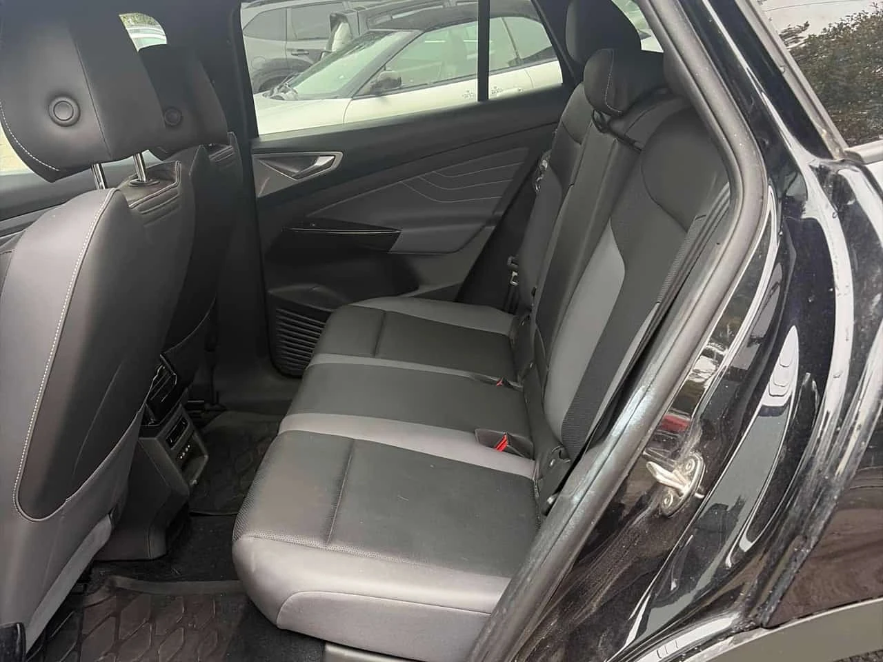 VW ID.4 * Pro * CARFAX * БЕЗ ПЪРВОНАЧАЛНА ВНОСКА, снимка 11 - Автомобили и джипове - 56262441