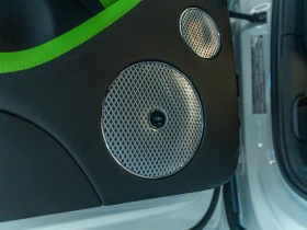 Bentley Bentayga SPEED V8 / CERAMIC / CARBON / MATRIX / HUD / 360 /, снимка 10