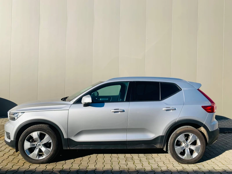 Volvo XC40 D4 190 к.с AWD, снимка 1 - Автомобили и джипове - 46596162