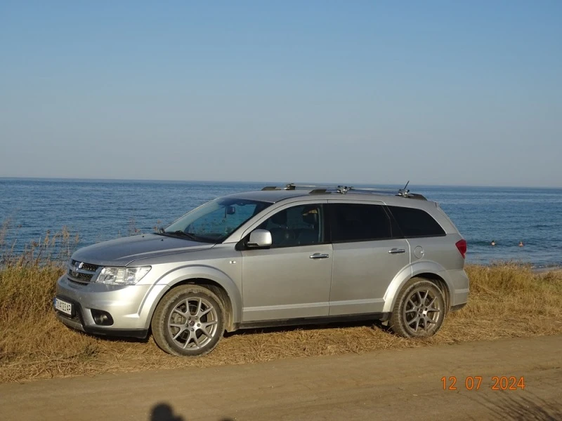 Fiat Freemont, снимка 1 - Автомобили и джипове - 47254791