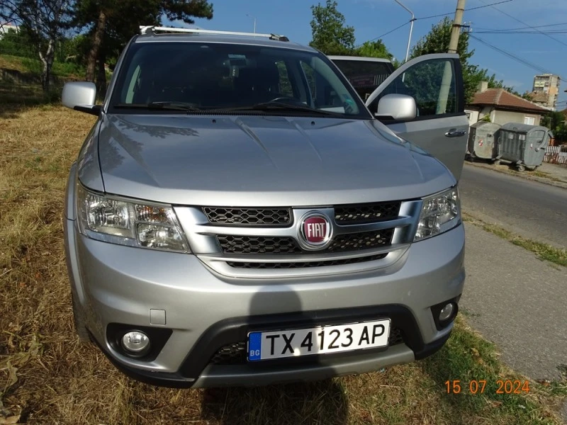 Fiat Freemont, снимка 13 - Автомобили и джипове - 47254791