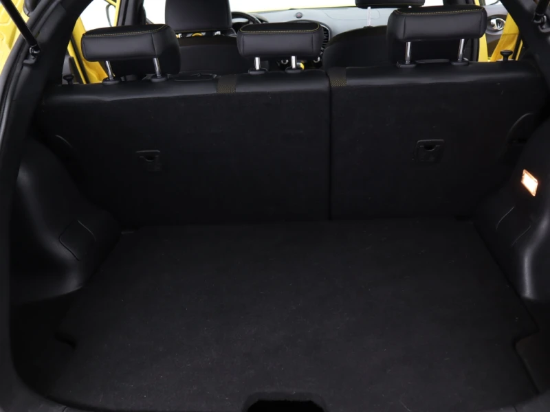 Nissan Juke 1.6 Xtronic, снимка 17 - Автомобили и джипове - 47624128