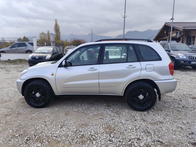 Toyota Rav4 2.0 дизел 116 коня, снимка 9 - Автомобили и джипове - 48075244