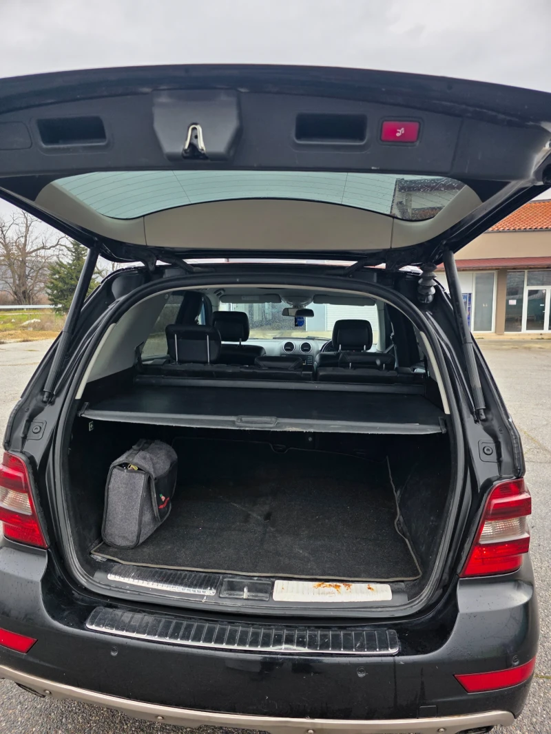 Mercedes-Benz ML 320, снимка 9 - Автомобили и джипове - 53028533