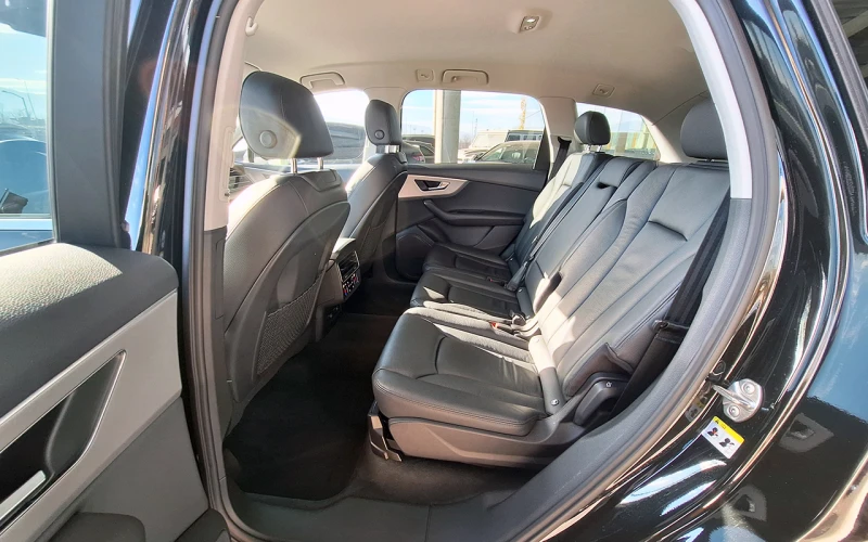 Audi Q7 50 TDI quattro S line, снимка 6 - Автомобили и джипове - 53108033