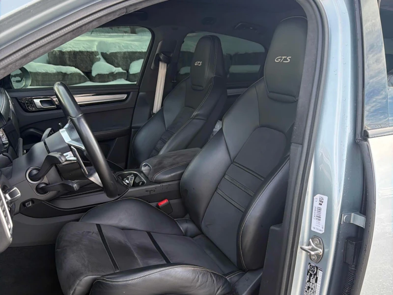 Porsche Cayenne * АВТО КРЕДИТ* ЦЕНА ДО БГ * СЕРВИЗНА ИСТОРИЯ * , снимка 9 - Автомобили и джипове - 53519735