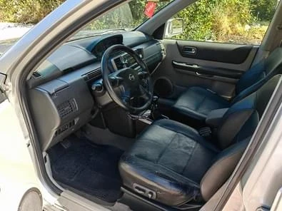 Nissan X-trail 2.2 DCI, снимка 6 - Автомобили и джипове - 47190595