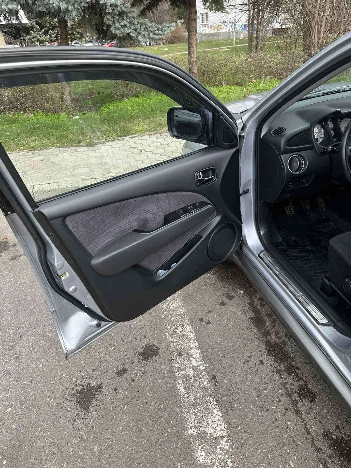 Mitsubishi Outlander | Mobile.bg � ����������� 10