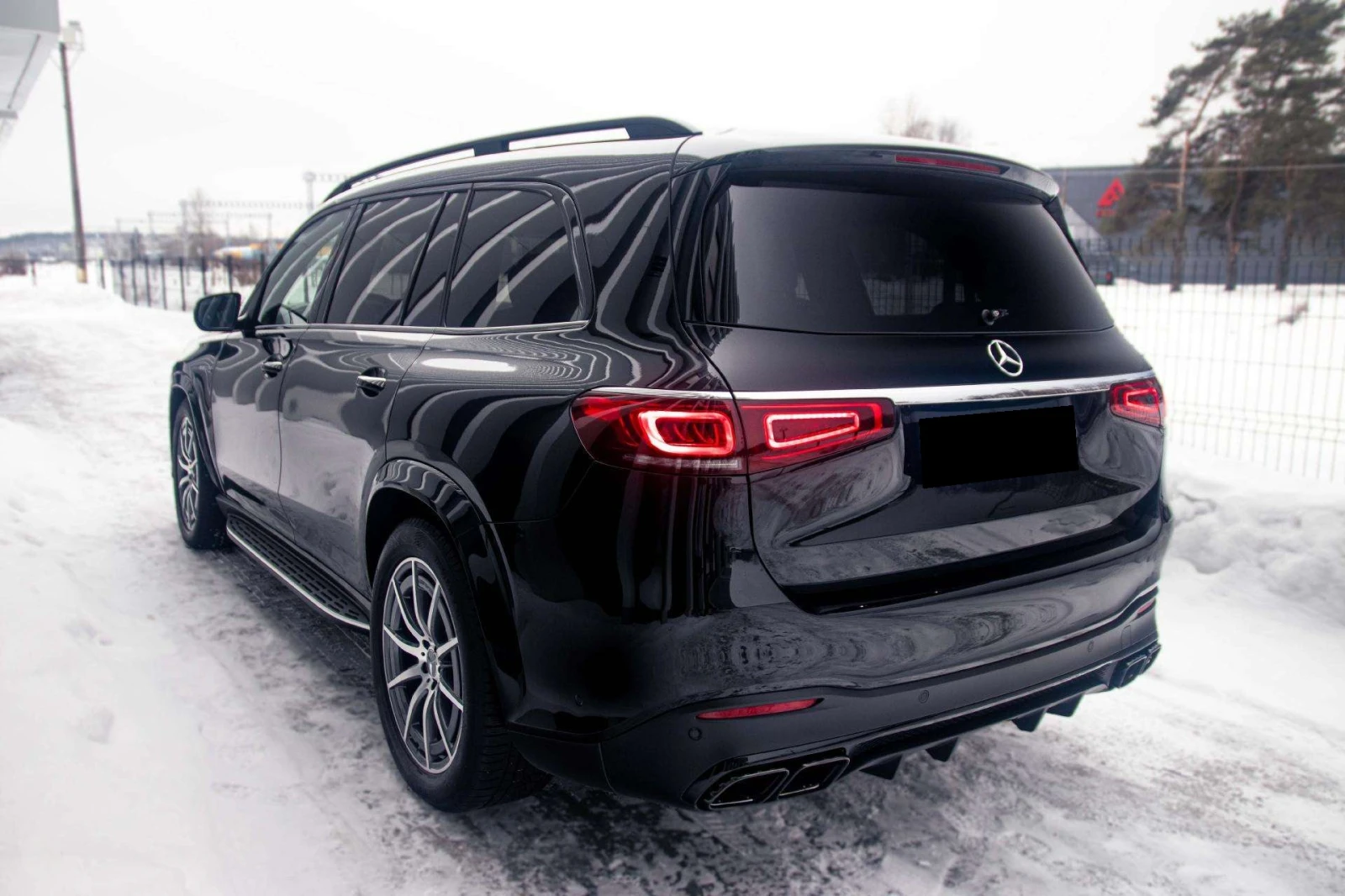 Mercedes-Benz GLS 63 AMG 4Matic+  - изображение 4