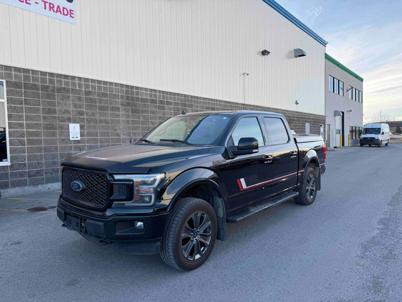 Ford F150 Очакван внос ! Lariat 5.0 | Auto.bg — изображение 1