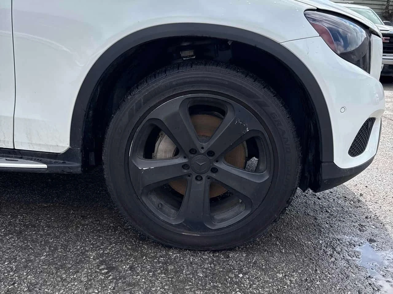 Mercedes-Benz GLC 300 2 КЛЮЧА* ПОДГРЕВИ* ПАНО* KEYLESS* CARFAX, снимка 7 - Автомобили и джипове - 54185693