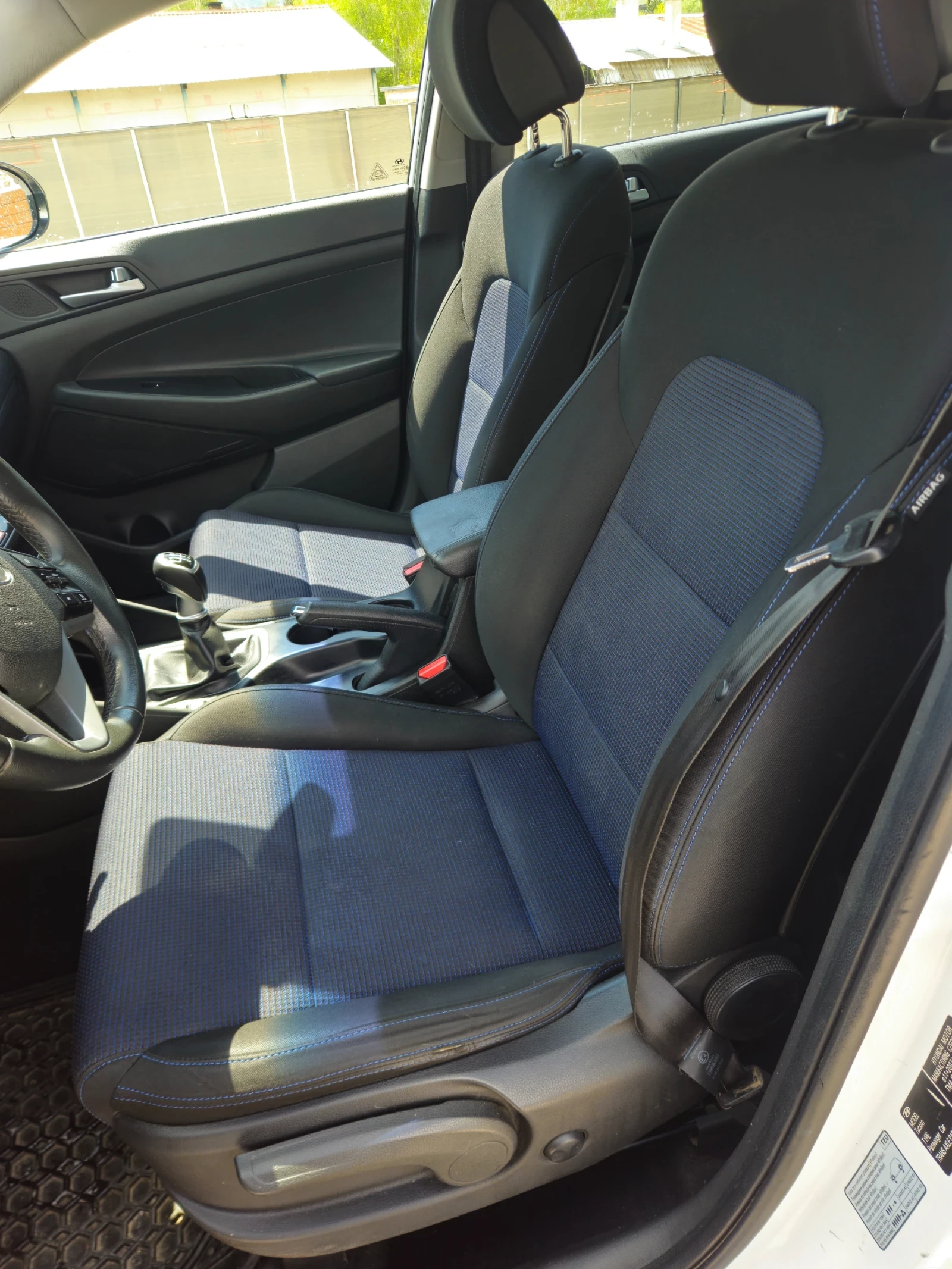 Hyundai Tucson 1.7crdi, снимка 15 - Автомобили и джипове - 54491248