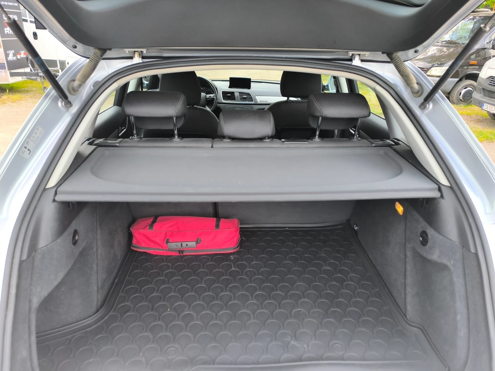 Audi Q3 2, 0i 4x4 автоматик 116х.км s line, снимка 11 - Автомобили и джипове - 54564751