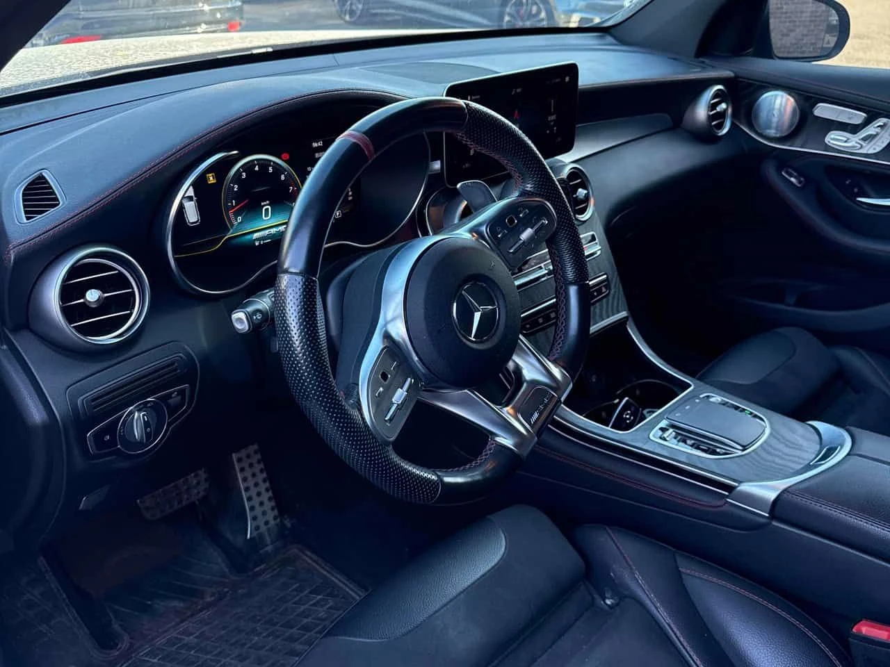 Mercedes-Benz GLC 43 AMG 4MATIC/360/ПАНОРАМА/ПОДГРЕВИ/BURMESTER, снимка 7 - Автомобили и джипове - 55006426