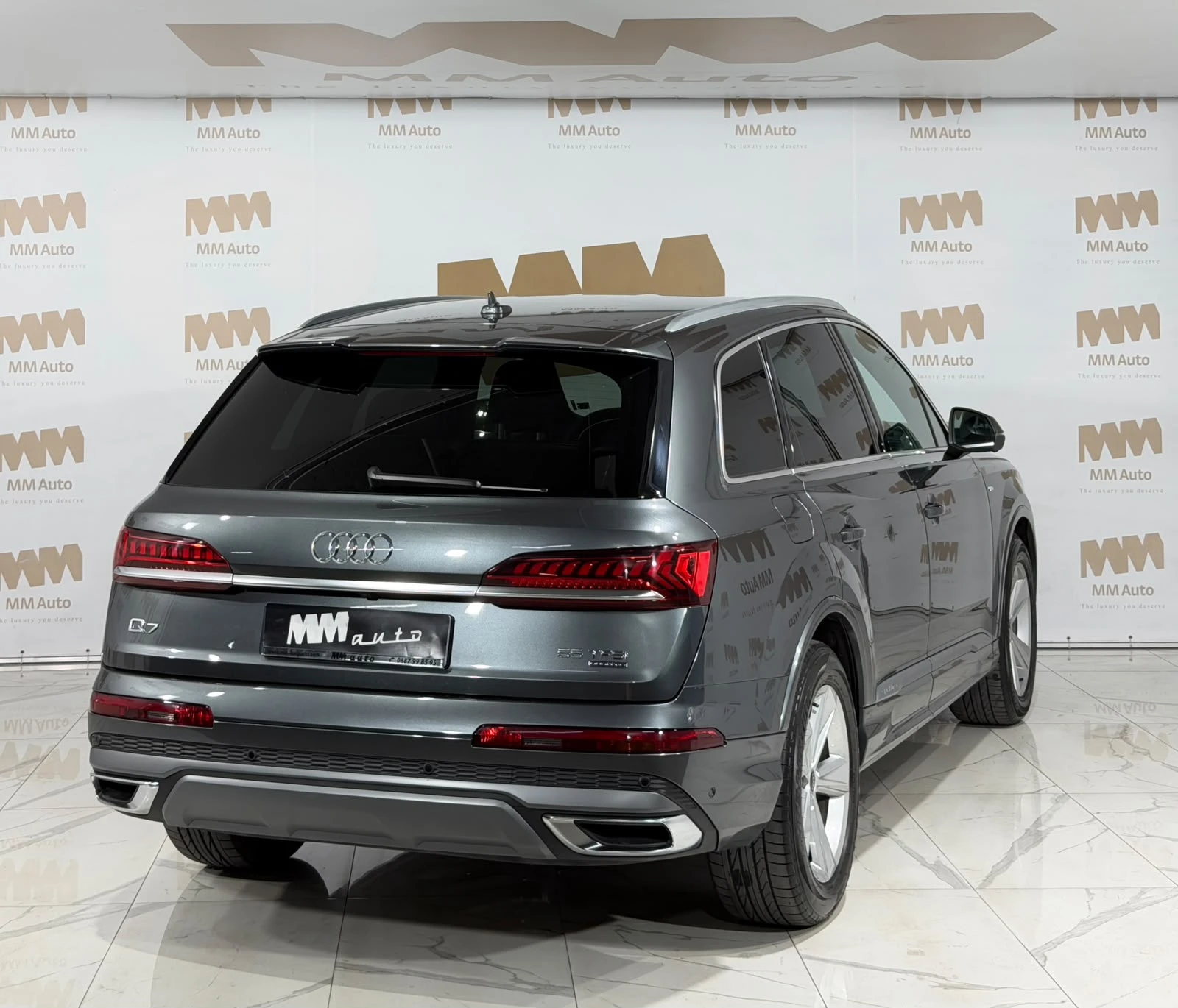 Audi Q7 55 TFSi Quattro* S-Line* 360* B&O* Гаранция, снимка 3 - Автомобили и джипове - 55301509