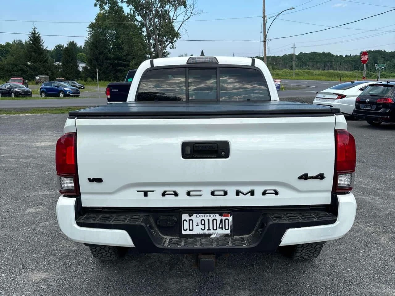 Toyota Tacoma SR5 | АВТОКРЕДИТ БЕЗ ПЪРВОНАЧАЛНА ВНОСКА | , снимка 4 - Автомобили и джипове - 55311029