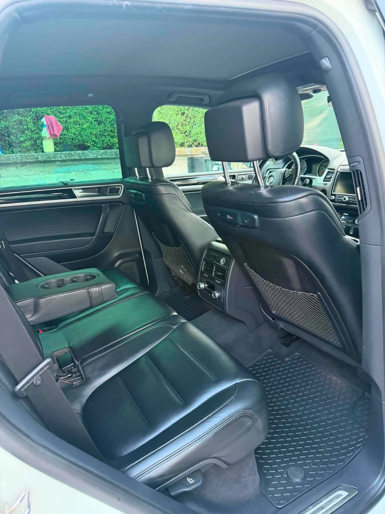 VW Touareg, снимка 4 - Автомобили и джипове - 55582160