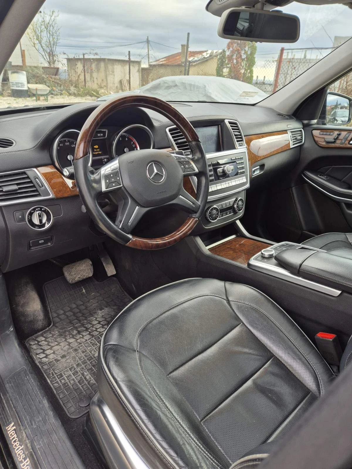 Mercedes-Benz GL 500 550 AMG, снимка 4 - Автомобили и джипове - 55992458