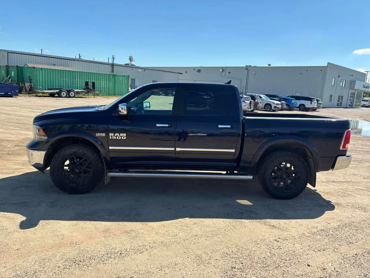 Dodge RAM 1500 * Laramie * CARFAX * ФИНАНСИРАНЕ, снимка 2 - Автомобили и джипове - 56170228
