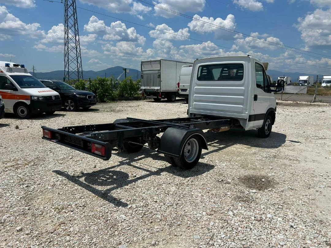 Iveco Daily 35C15 3.0L 150KC 3.5T ОБСЛУЖЕН* ПЕРФЕКТЕН, снимка 7 - Бусове и автобуси - 55185233