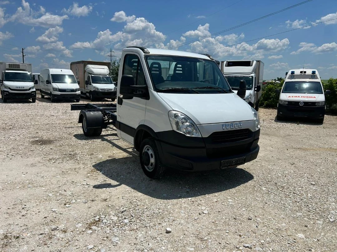 Iveco Daily 35C15 3.0L 150KC 3.5T ОБСЛУЖЕН* ПЕРФЕКТЕН, снимка 5 - Бусове и автобуси - 55185233