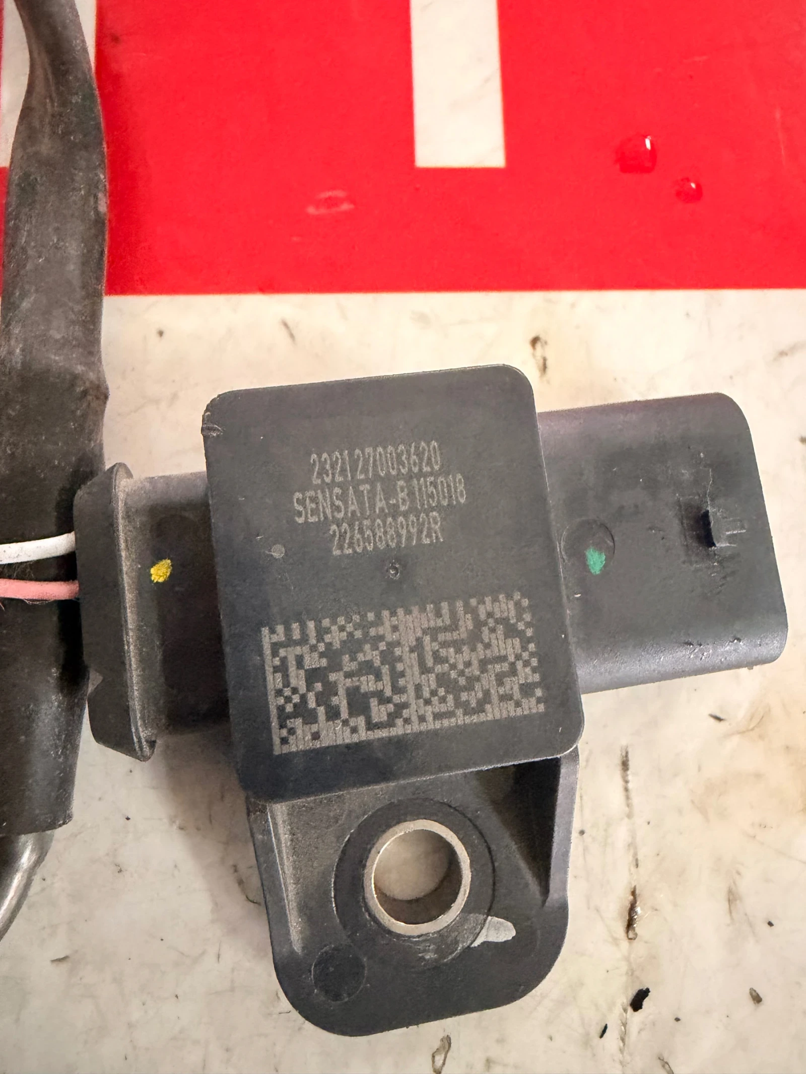 226588992R Сензор/датчик за температура на отработените газове Renault NISSAN DACIA 1.3Tce 226588992, снимка 2 - Части - 56231183