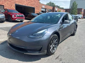 Tesla Model 3 * RWD * CARFAX * ОПЦИЯ ЗА ФИНАНСИРАНЕ, снимка 1