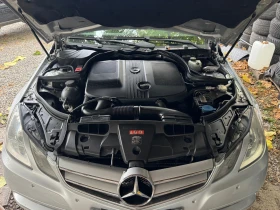 Mercedes-Benz E 220 Неразличим  от НОВ!, снимка 17