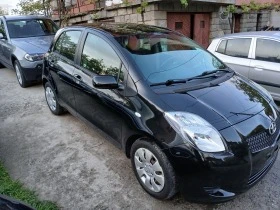 Toyota Yaris 1.0i , снимка 3