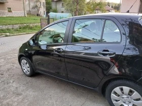 Toyota Yaris 1.0i , снимка 7