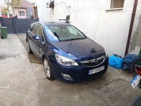 Обява за продажба на Opel Astra  Opel Astra Sports TOURER  ~8 000 лв. - изображение 2
