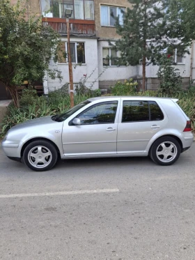 VW Golf 4x4 - 2200 € / 4302.83 лв. - 40972054 5