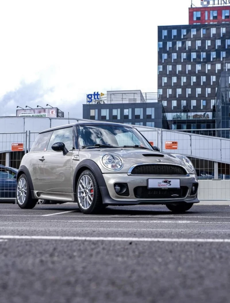 Mini John Cooper Works, снимка 3 - Автомобили и джипове - 47378911