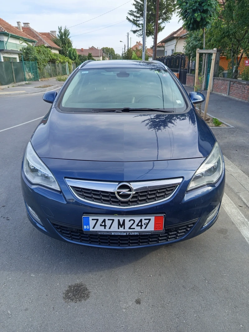Opel Astra  Opel Astra Sports Tourer , снимка 6 - Автомобили и джипове - 51610576