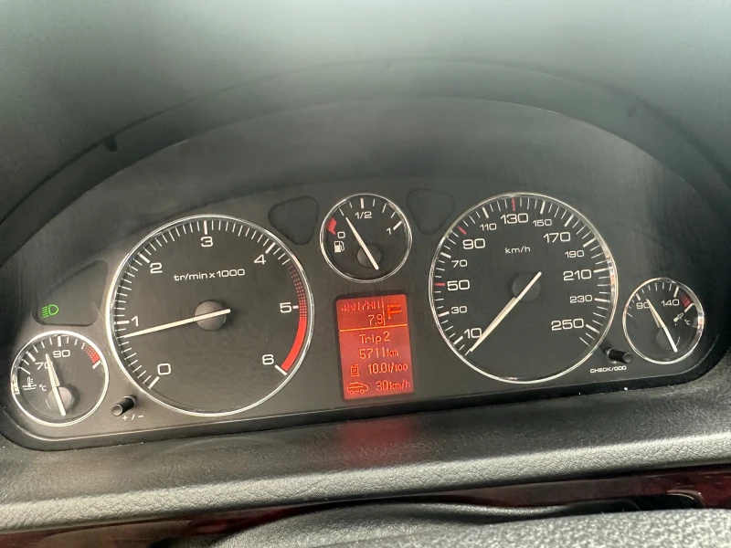 Peugeot 407, снимка 17 - Автомобили и джипове - 52350753