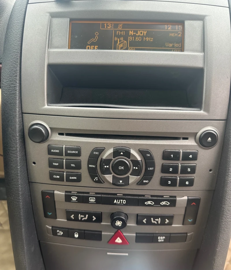 Peugeot 407, снимка 14 - Автомобили и джипове - 52350753