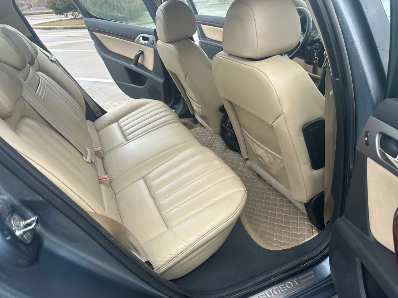 Peugeot 407, снимка 12 - Автомобили и джипове - 52350753